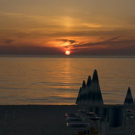 Il Calabriano Aparthotel 3*