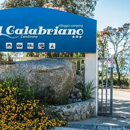 Aparthotel Il Calabriano Zambrone