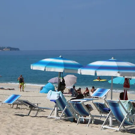 Il Calabriano Lägenhetshotell